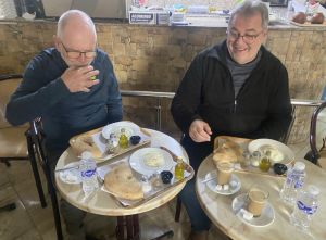 Erstes Fr&uuml;hst&uuml;ck in Marokko